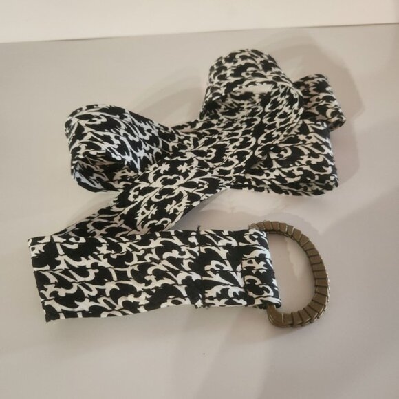 J Crew y2k 100% Silk Belt Black White Damask Print Gold Tone D Ring Buckle - Picture 2 of 6